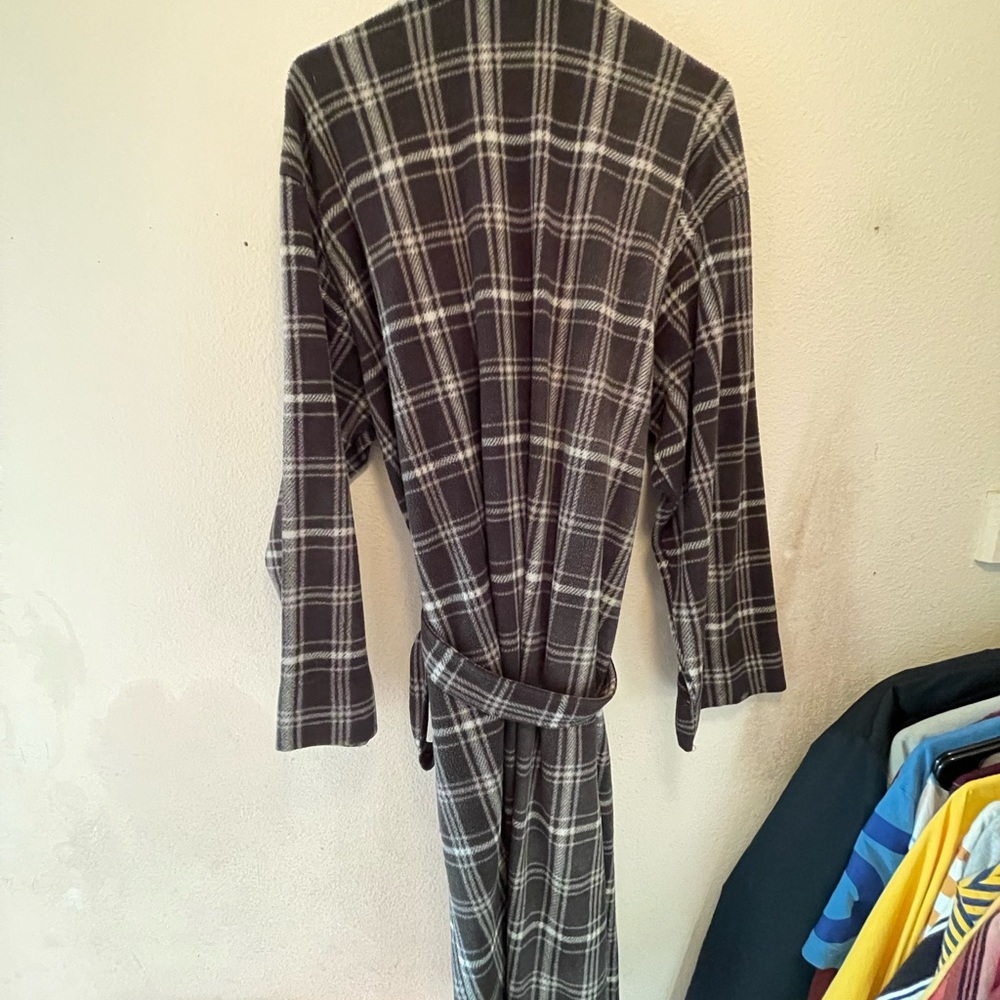 Night Robe - Picture 2 of 2